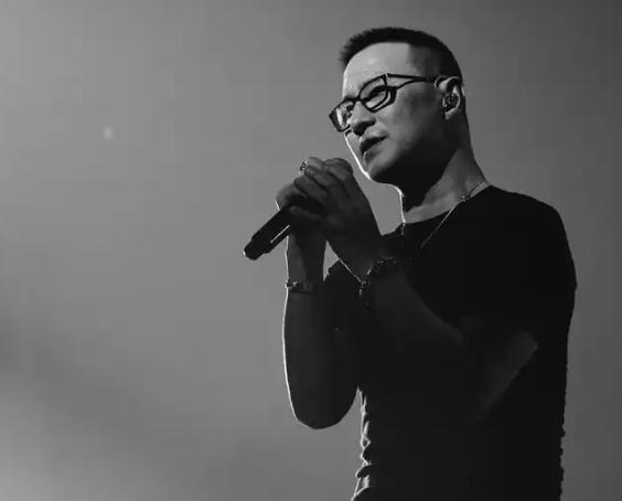 _汪峰抄袭歌曲_汪峰抄袭的歌