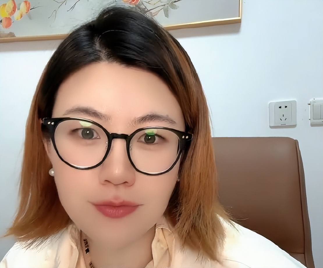 赵露思竟是杨洋前女友？王大发实名认证，当年剧组夫妻再遭实锤__赵露思竟是杨洋前女友？王大发实名认证，当年剧组夫妻再遭实锤