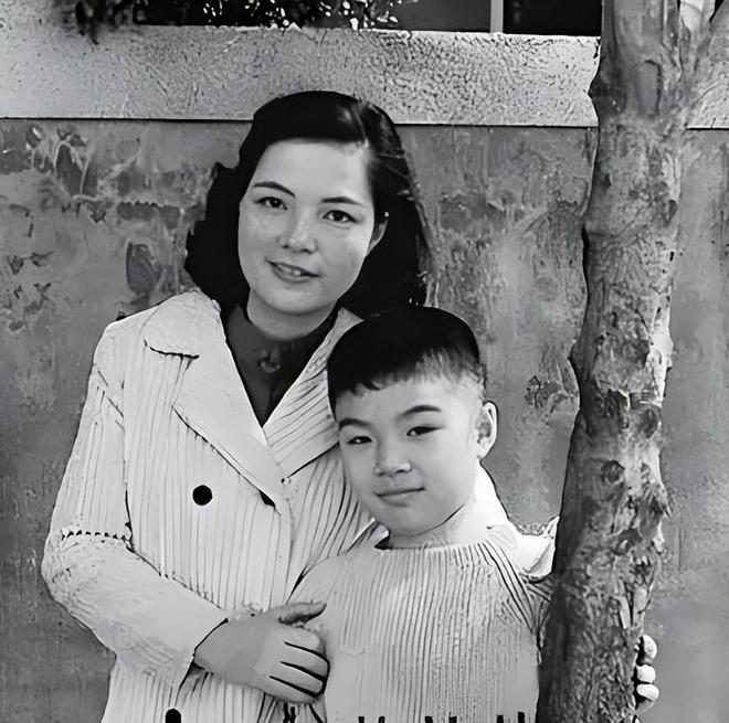 平鑫涛前妻林婉珍__琼瑶平鑫涛鼻管