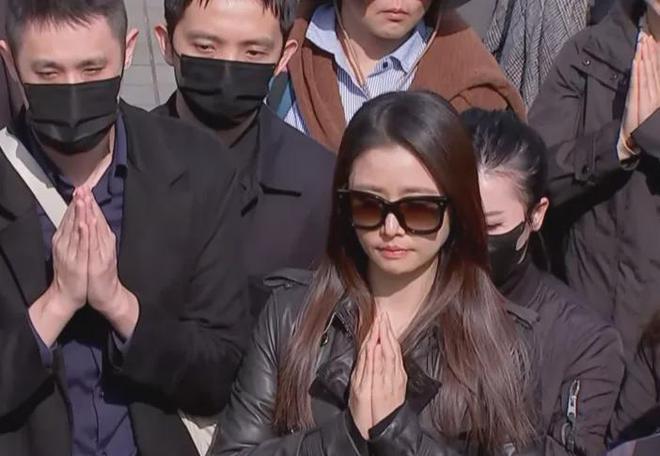 _琼瑶丈夫年轻时照片_林心如是琼瑶女郎吗