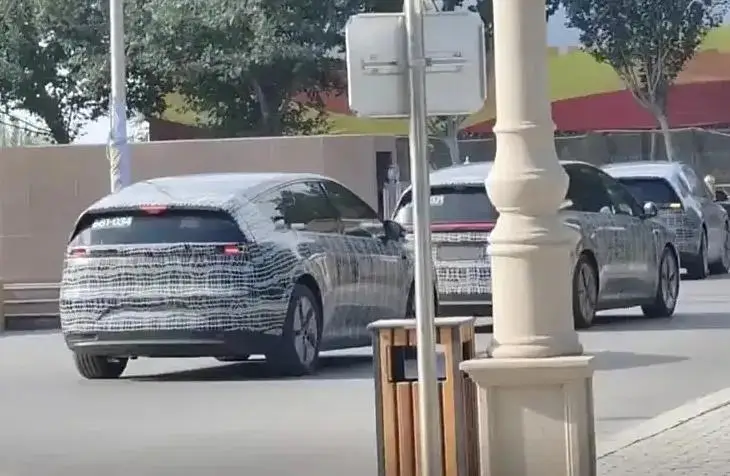 智能汽车小米_小米智能车价格_