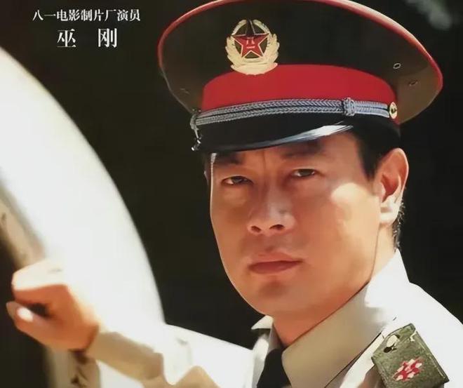 因前妻丁克他选择离婚，与陈瑾相伴20年，如今64岁巫刚后悔了吗?__因前妻丁克他选择离婚，与陈瑾相伴20年，如今64岁巫刚后悔了吗?