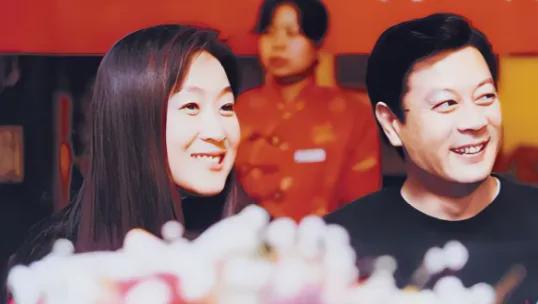 因前妻丁克他选择离婚，与陈瑾相伴20年，如今64岁巫刚后悔了吗?_因前妻丁克他选择离婚，与陈瑾相伴20年，如今64岁巫刚后悔了吗?_