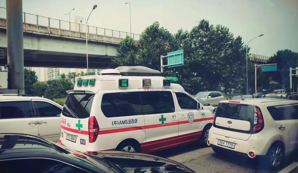 给救护车让道扣6分，为何行政复议不让消分？其实这里头有大讲究_给救护车让道扣6分，为何行政复议不让消分？其实这里头有大讲究_