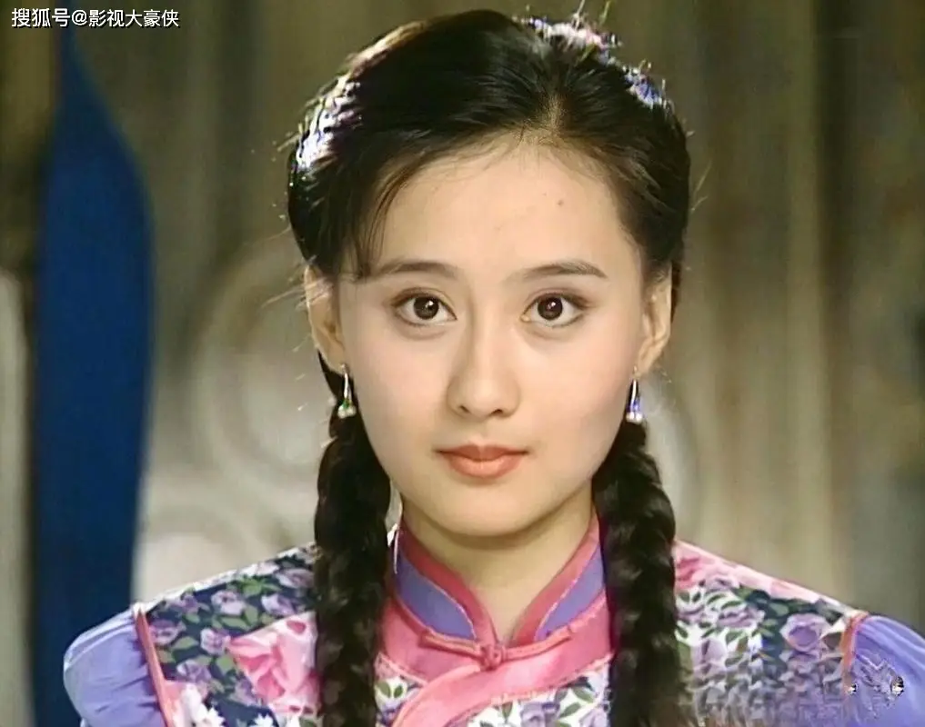 同人不同命，6位“琼女郎”：有人被骗800万，有人沉迷医美毁了容__同人不同命，6位“琼女郎”：有人被骗800万，有人沉迷医美毁了容