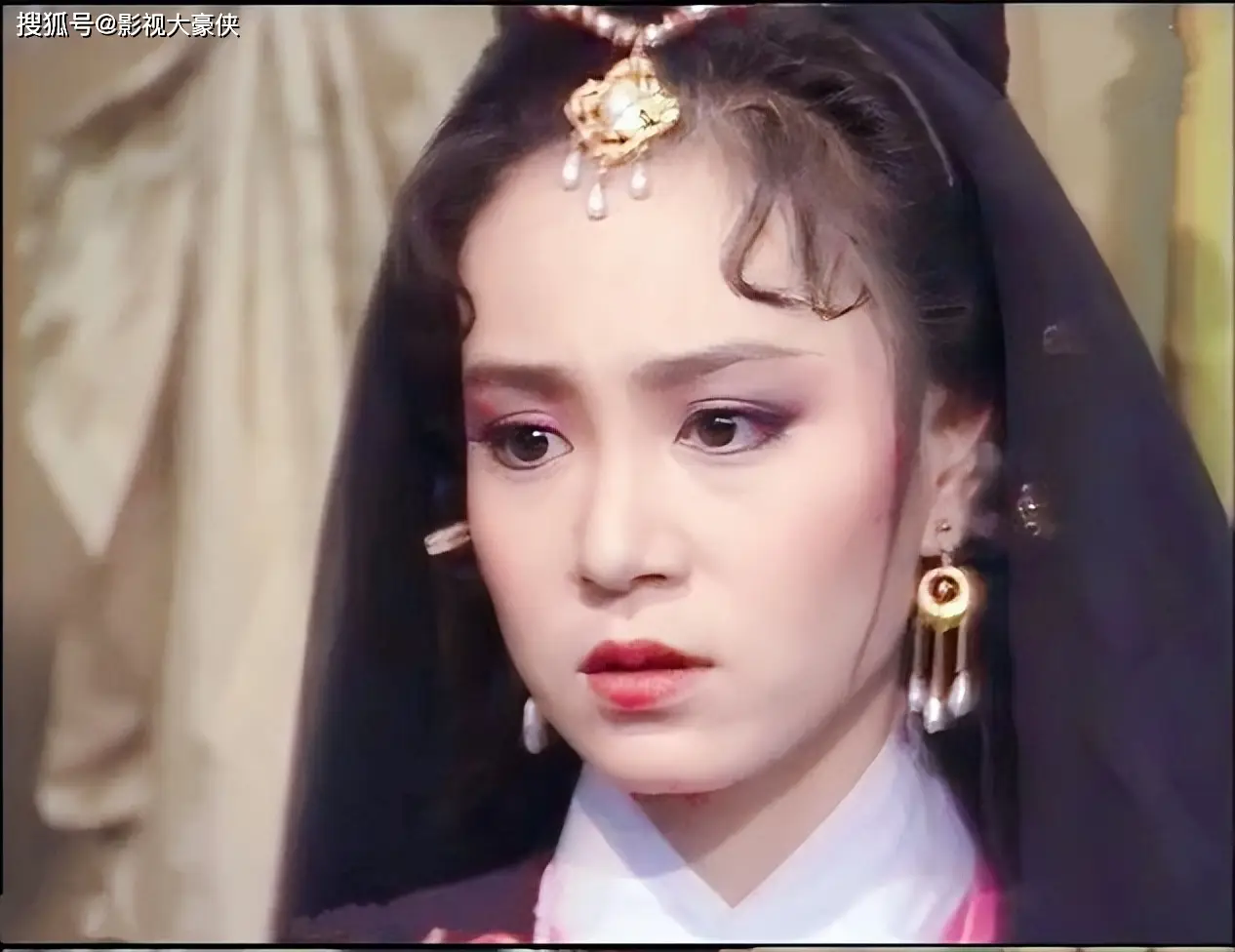 _同人不同命，6位“琼女郎”：有人被骗800万，有人沉迷医美毁了容_同人不同命，6位“琼女郎”：有人被骗800万，有人沉迷医美毁了容