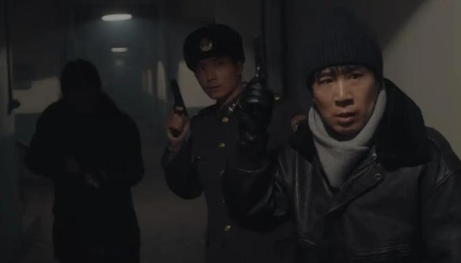 揭我是刑警两大成功秘诀：不用流量明星，老戏骨全员去表演化__揭我是刑警两大成功秘诀：不用流量明星，老戏骨全员去表演化