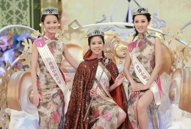 TVB前知名女星转行做老师，离巢后零工作，从未演过主角存在感低__TVB前知名女星转行做老师，离巢后零工作，从未演过主角存在感低
