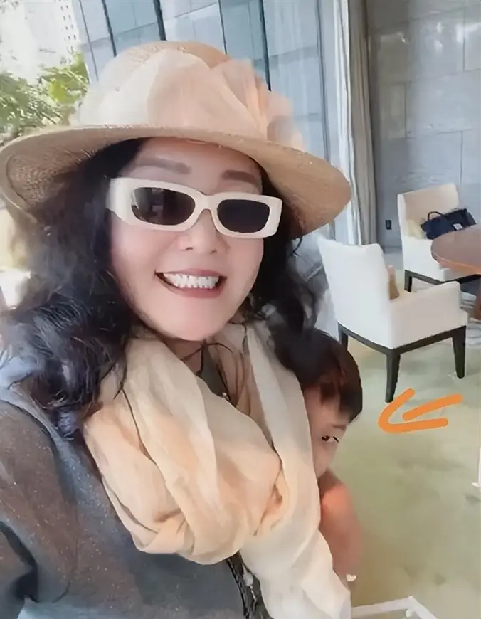 去南海看到送子娘娘现身__台北兰兰