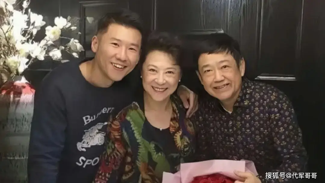 著名演员王馥荔：丈夫为娶她被开除，如今儿子成了她的骄傲_著名演员王馥荔：丈夫为娶她被开除，如今儿子成了她的骄傲_