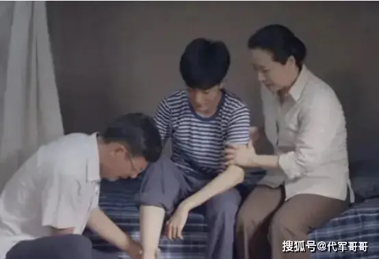 戏母子认儿子演员外出视频播放__演母子又演夫妻
