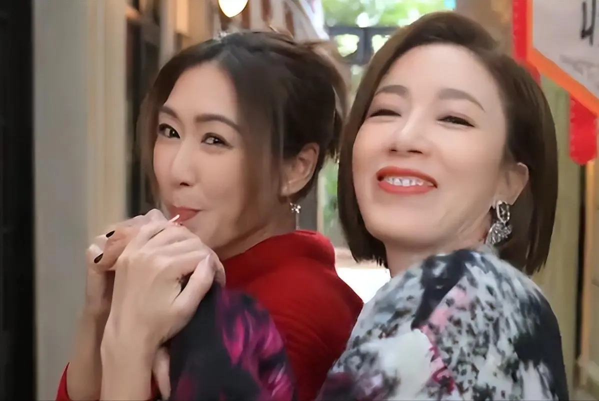 _TVB视帝视后们团建了，携手上演“回忆杀”，谁的青春回来了_TVB视帝视后们团建了，携手上演“回忆杀”，谁的青春回来了