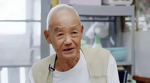 TVB知名老戏骨设灵，患有严重肾病，儿子回应：离世是一种解脱__TVB知名老戏骨设灵，患有严重肾病，儿子回应：离世是一种解脱