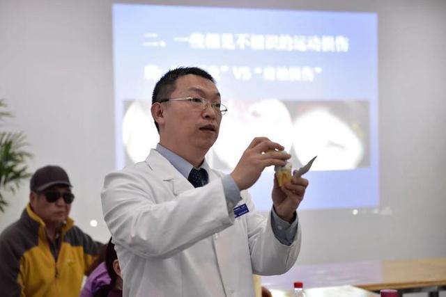 _人活多久，看尿量就知道？老人尿量增加，越多越长寿？医生告诉你_人活多久，看尿量就知道？老人尿量增加，越多越长寿？医生告诉你