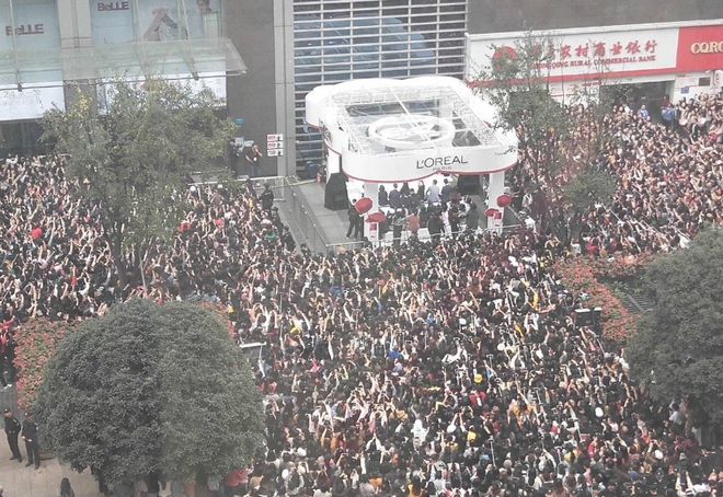 长得帅的人面相__很帅却不自知是啥意思