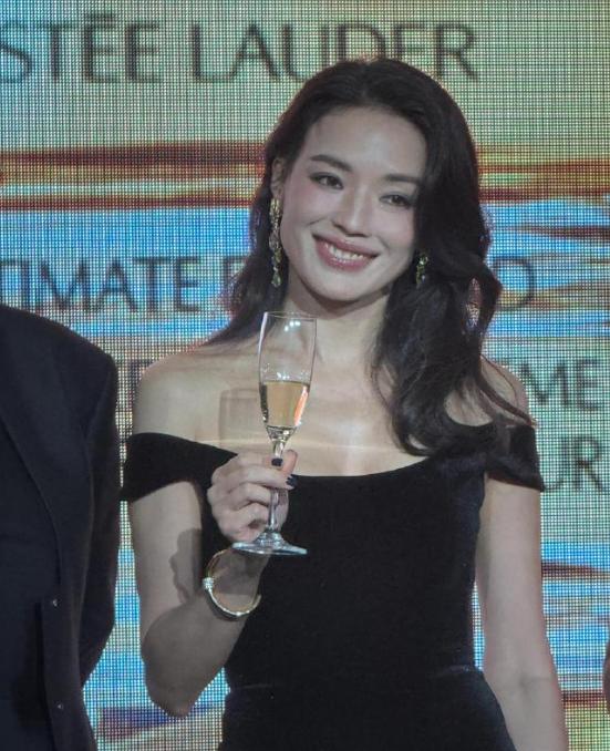明白学堂李沁谣_李沁个人资料图片李沁男友是谁_