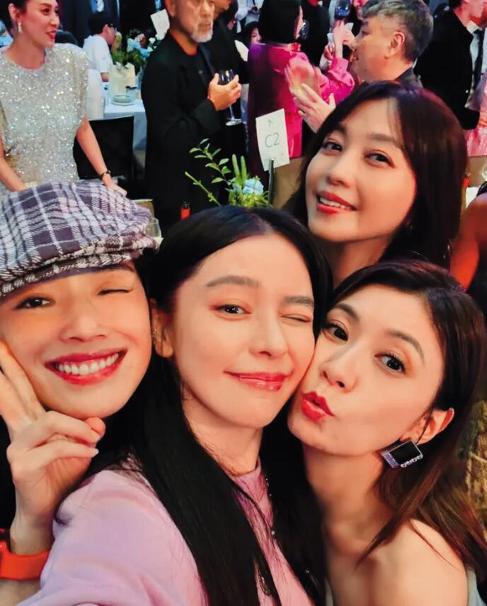 49岁徐若瑄刚离婚又罹患癌症！意志力太强，术后不久连续演出多场_49岁徐若瑄刚离婚又罹患癌症！意志力太强，术后不久连续演出多场_