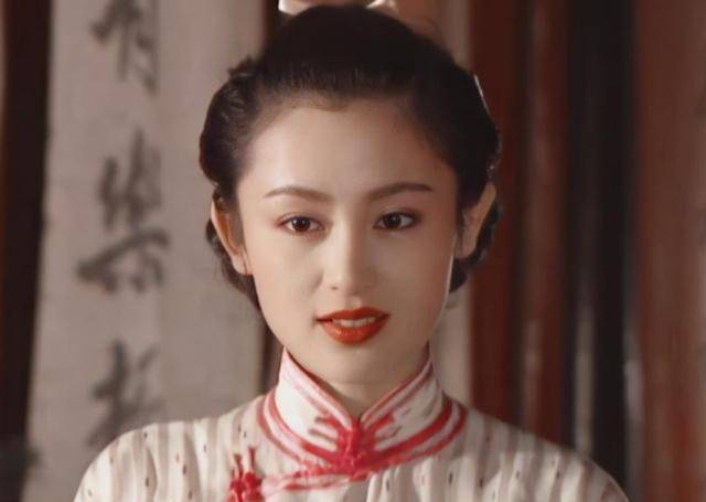 _岁月悠悠，娱乐圈女神的变与不变——那些被时光雕刻的美人！_岁月悠悠，娱乐圈女神的变与不变——那些被时光雕刻的美人！