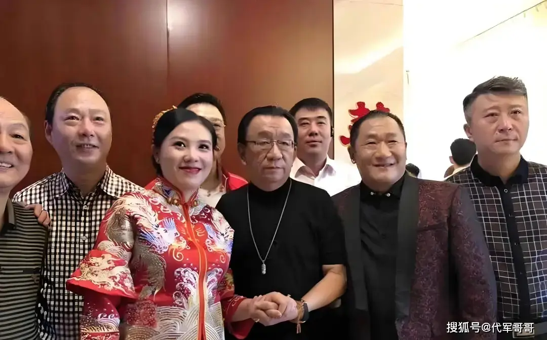 “不可一世”的侯耀华，终于走到了今天_“不可一世”的侯耀华，终于走到了今天_