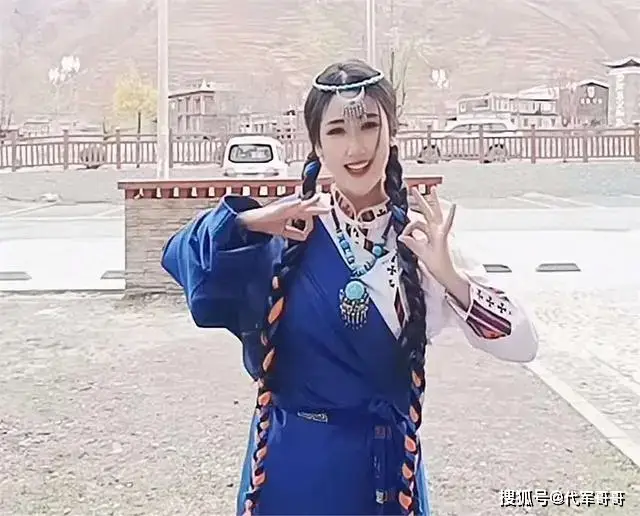一路走好！25岁新疆美女模特“赛赛”去世，闺蜜曝死因太可惜__一路走好！25岁新疆美女模特“赛赛”去世，闺蜜曝死因太可惜