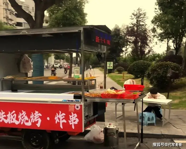捐款老太太_虎牙直播如何涨粉_