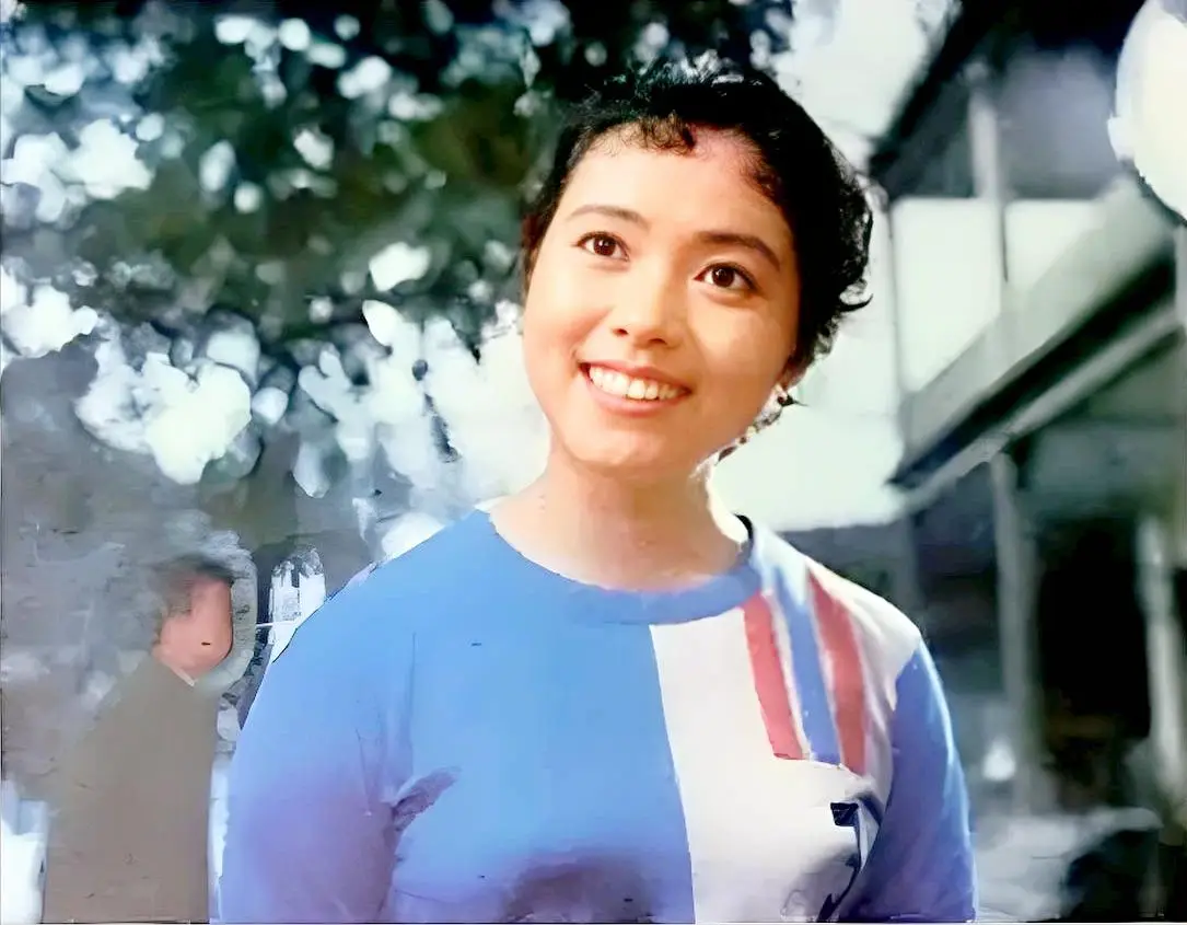 _她曾是红极一时的女星，一场官司搅散了爱情，67岁仍未婚_她曾是红极一时的女星，一场官司搅散了爱情，67岁仍未婚