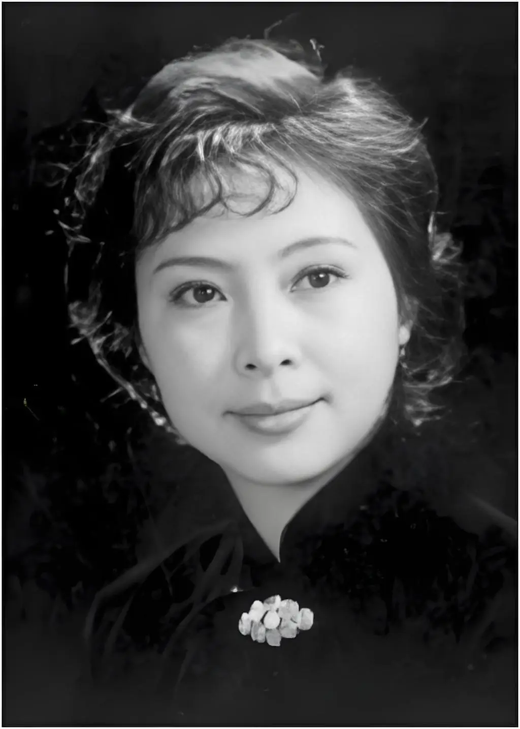 _她曾是红极一时的女星，一场官司搅散了爱情，67岁仍未婚_她曾是红极一时的女星，一场官司搅散了爱情，67岁仍未婚
