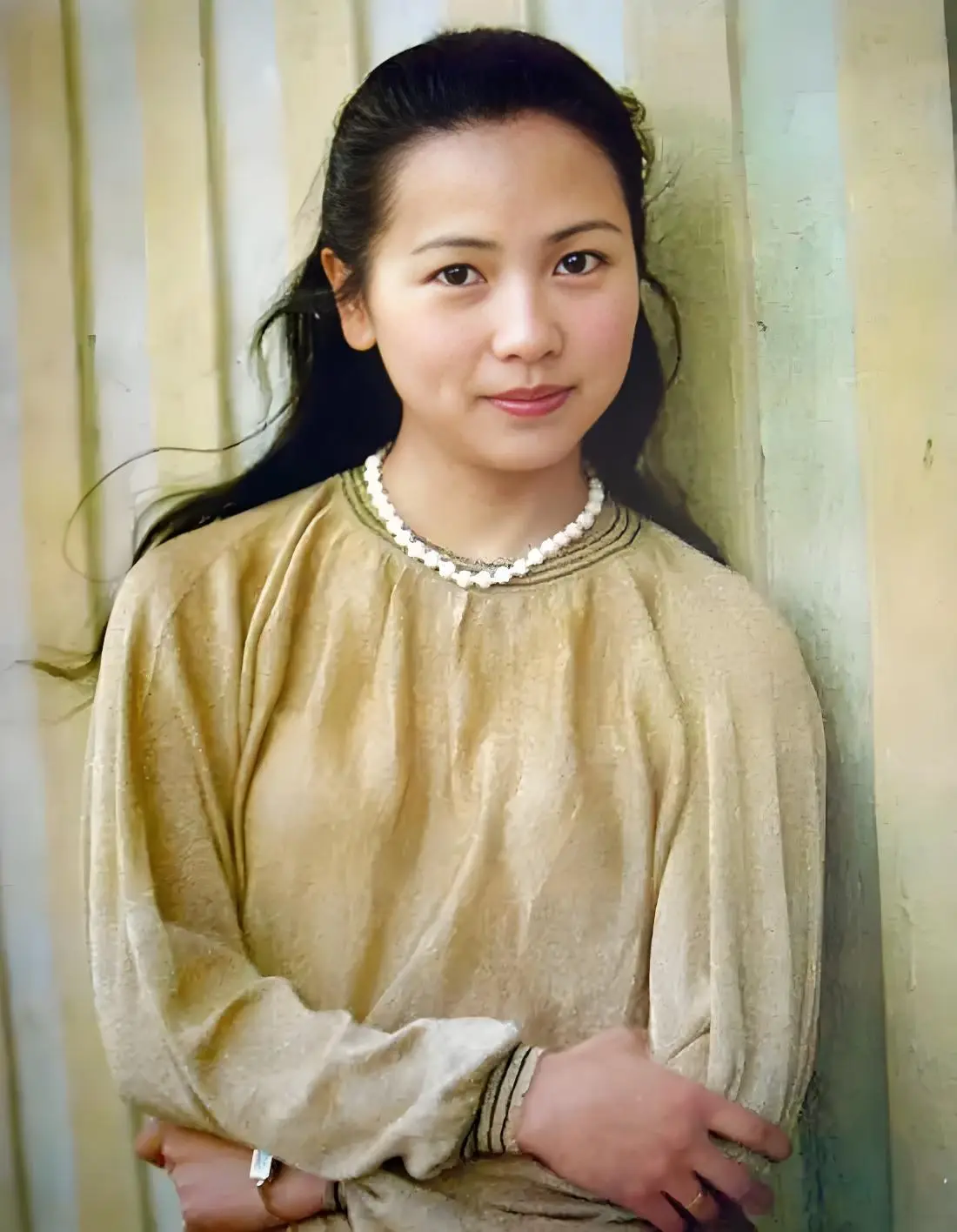 她曾是红极一时的女星，一场官司搅散了爱情，67岁仍未婚__她曾是红极一时的女星，一场官司搅散了爱情，67岁仍未婚