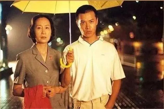 王宝强跟陈思诚__王宝强到底欠了陈思诚多少钱