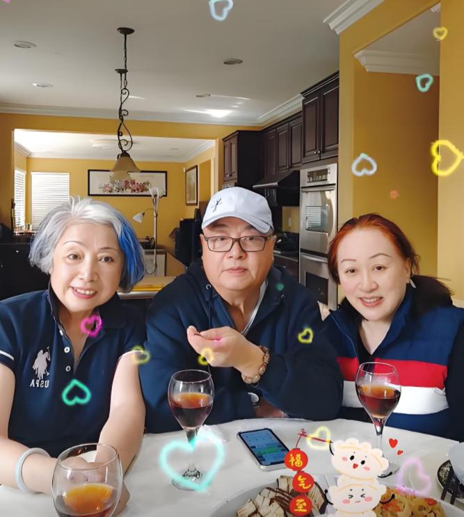 _他曾是上影厂门面，中年妻离子散身背巨债！移居美国后胖到认不出_他曾是上影厂门面，中年妻离子散身背巨债！移居美国后胖到认不出