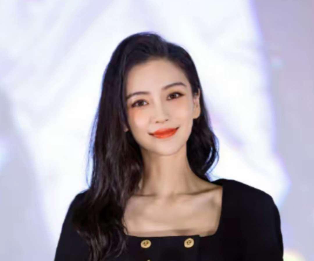 _开播仅5集，热度强悍冲上榜单第一，35岁杨颖打了个漂亮的翻身仗_开播仅5集，热度强悍冲上榜单第一，35岁杨颖打了个漂亮的翻身仗