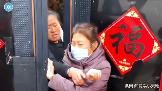 _初三能讨钱吗_大衣哥家乡人骂大衣哥