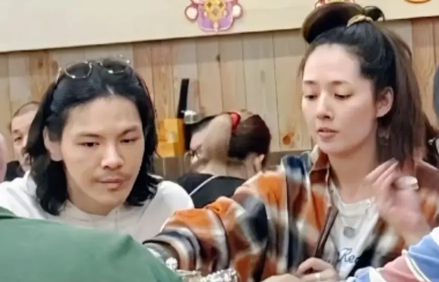 郭碧婷旧照__郭碧婷最新动态去香港了吗