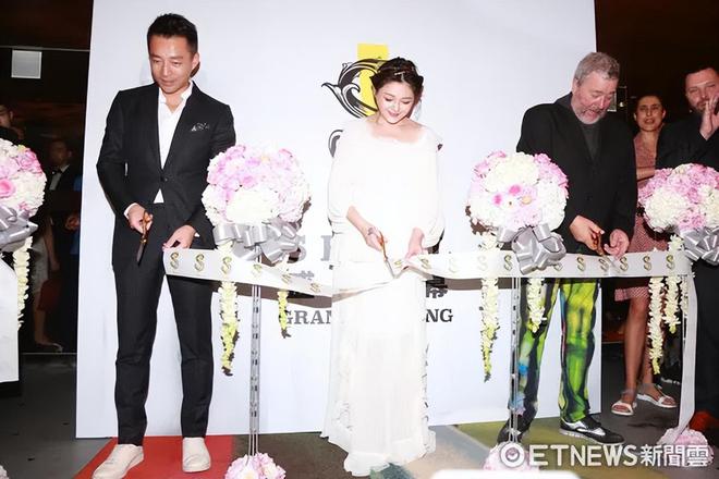 大S去世了，那些爱过她、骂过她的人，开始落泪__大S去世了，那些爱过她、骂过她的人，开始落泪