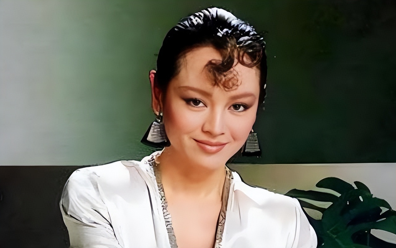 新闺蜜时代最后一集插曲__男主为救初恋娶女主
