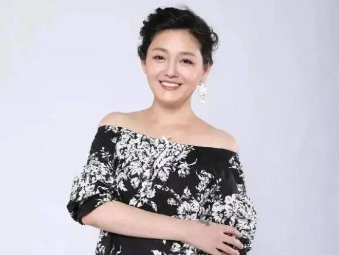 小S发声！否认汪小菲包机，痛批张兰母子炒作谎言：人在做天在看__小S发声！否认汪小菲包机，痛批张兰母子炒作谎言：人在做天在看