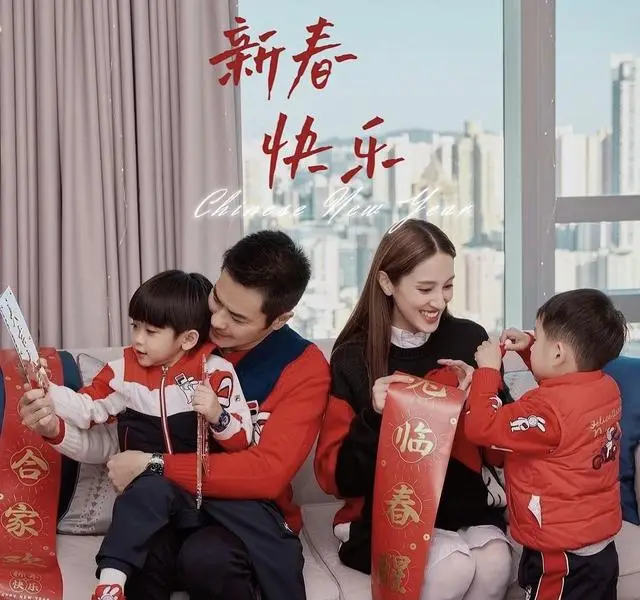 _TVB视帝一家四处拜年人缘佳！已减产做奶爸，港姐妻子转型成网红_TVB视帝一家四处拜年人缘佳！已减产做奶爸，港姐妻子转型成网红
