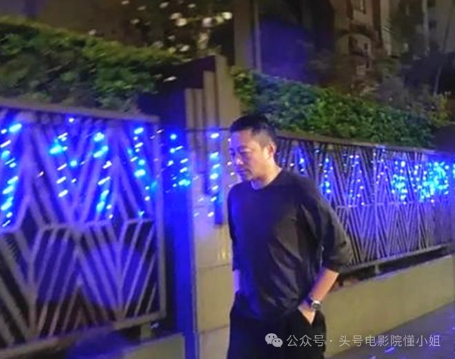 送黄明府晔赴阅读答案__汪小菲为什么骂王思聪