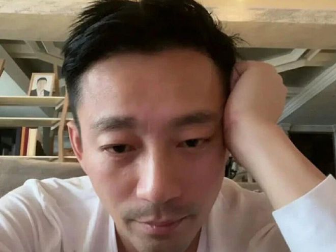 _S妈或许慌了，汪小菲取关她以及律师团已开工，大事不妙了！_S妈或许慌了，汪小菲取关她以及律师团已开工，大事不妙了！