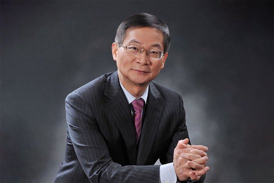 _盛松成教授荣获2024第一财经金融价值榜“年度公共经济学家”称号_盛松成教授荣获2024第一财经金融价值榜“年度公共经济学家”称号