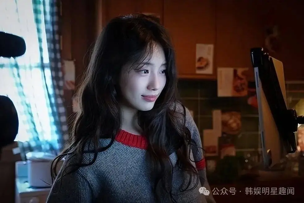 宋慧乔初恋__宋慧乔新剧应援
