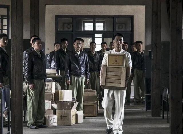 北平战役和人物介绍_黎明之前北平无战事_