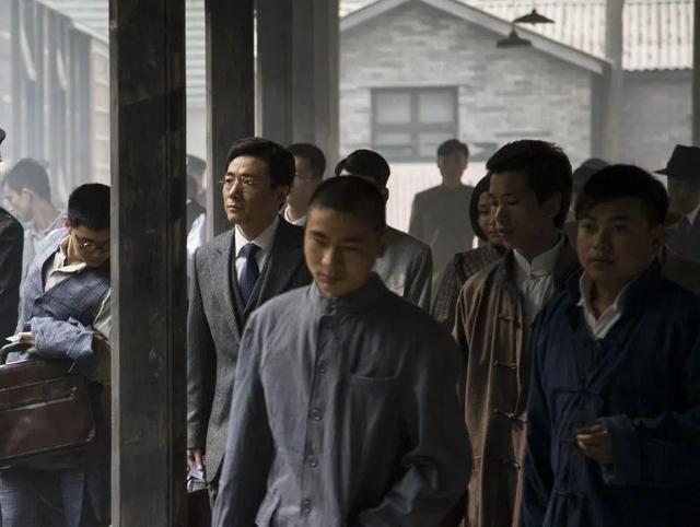 _黎明之前北平无战事_北平战役和人物介绍