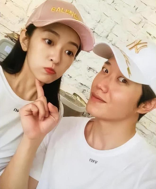 _离婚的夫妻明星_离婚明星夫妻名单大全
