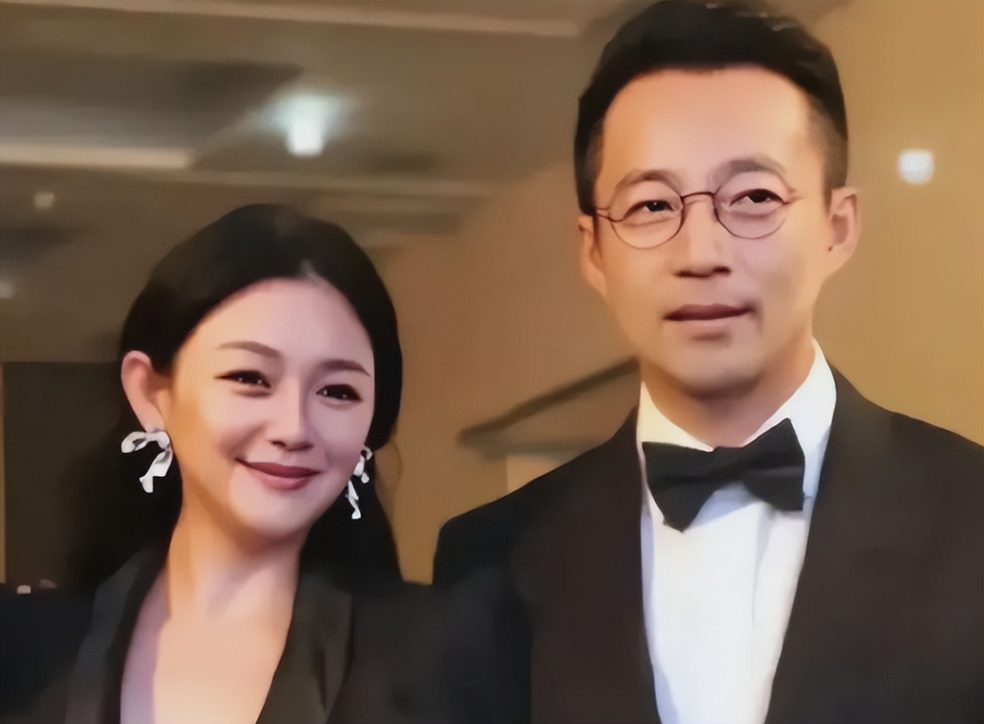 又要谈判？汪小菲带娇妻重返台湾，大S下葬时间被具俊晔再推后__又要谈判？汪小菲带娇妻重返台湾，大S下葬时间被具俊晔再推后