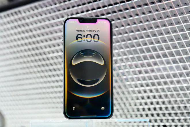 _苹果 iPhone 16e 媒体评论解禁：C1 基带首秀，四核 GPU 差异明显_苹果 iPhone 16e 媒体评论解禁：C1 基带首秀，四核 GPU 差异明显
