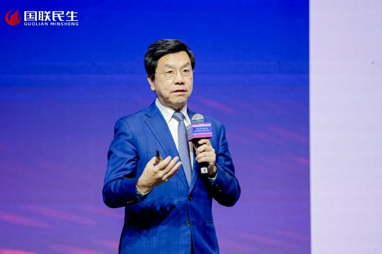 李开复：未来AI大模型将进入分水岭_李开复：未来AI大模型将进入分水岭_