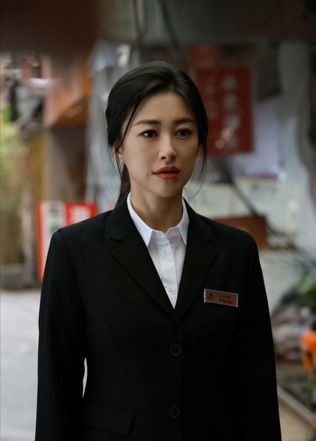 _首播在即！钟汉良、朱珠领衔熟男熟都市剧，2025年职场黑马剧来了_首播在即！钟汉良、朱珠领衔熟男熟都市剧，2025年职场黑马剧来了