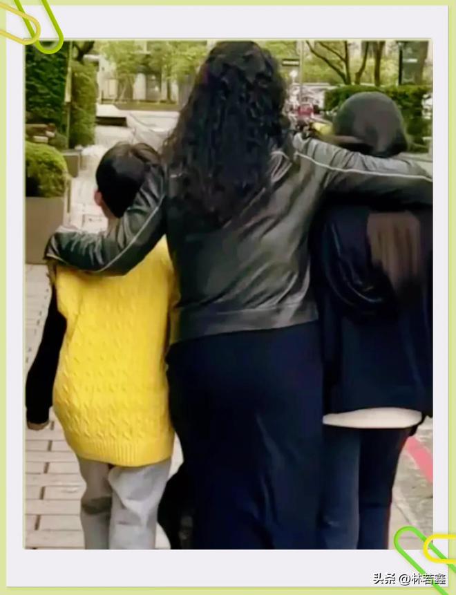 _张兰去台湾看孙子孙女，小玥儿的作文看哭众人，谁爱孩子一目了然_张兰去台湾看孙子孙女，小玥儿的作文看哭众人，谁爱孩子一目了然