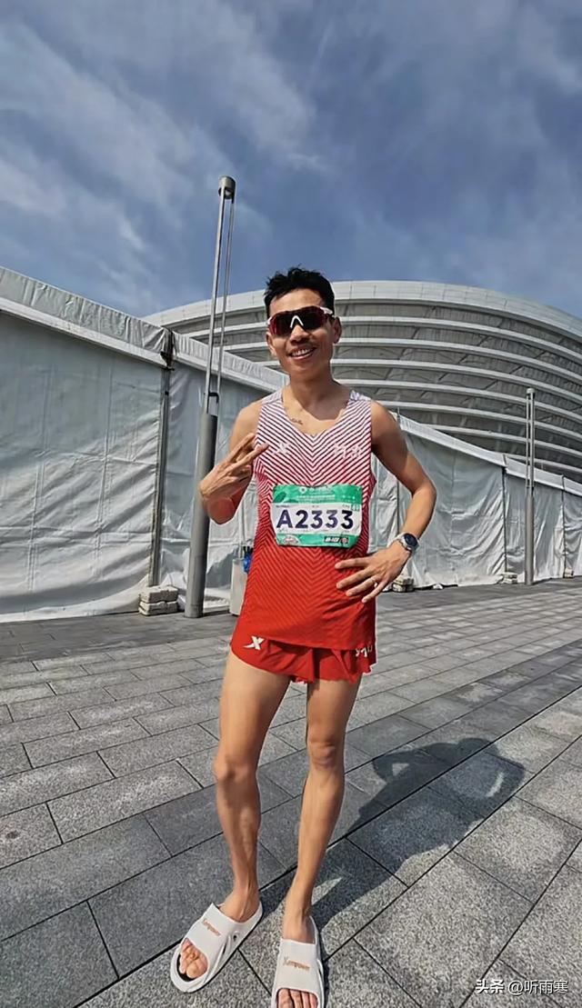 八块腹肌也保不住命！才结婚两年，32岁运动员党江涛赛后去世__八块腹肌也保不住命！才结婚两年，32岁运动员党江涛赛后去世